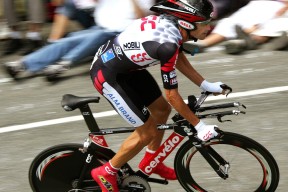 九游体育(jiuyou)官方网站锐不可当引爆全场！，莎拉波娃意外战胜G2再创辉煌时刻