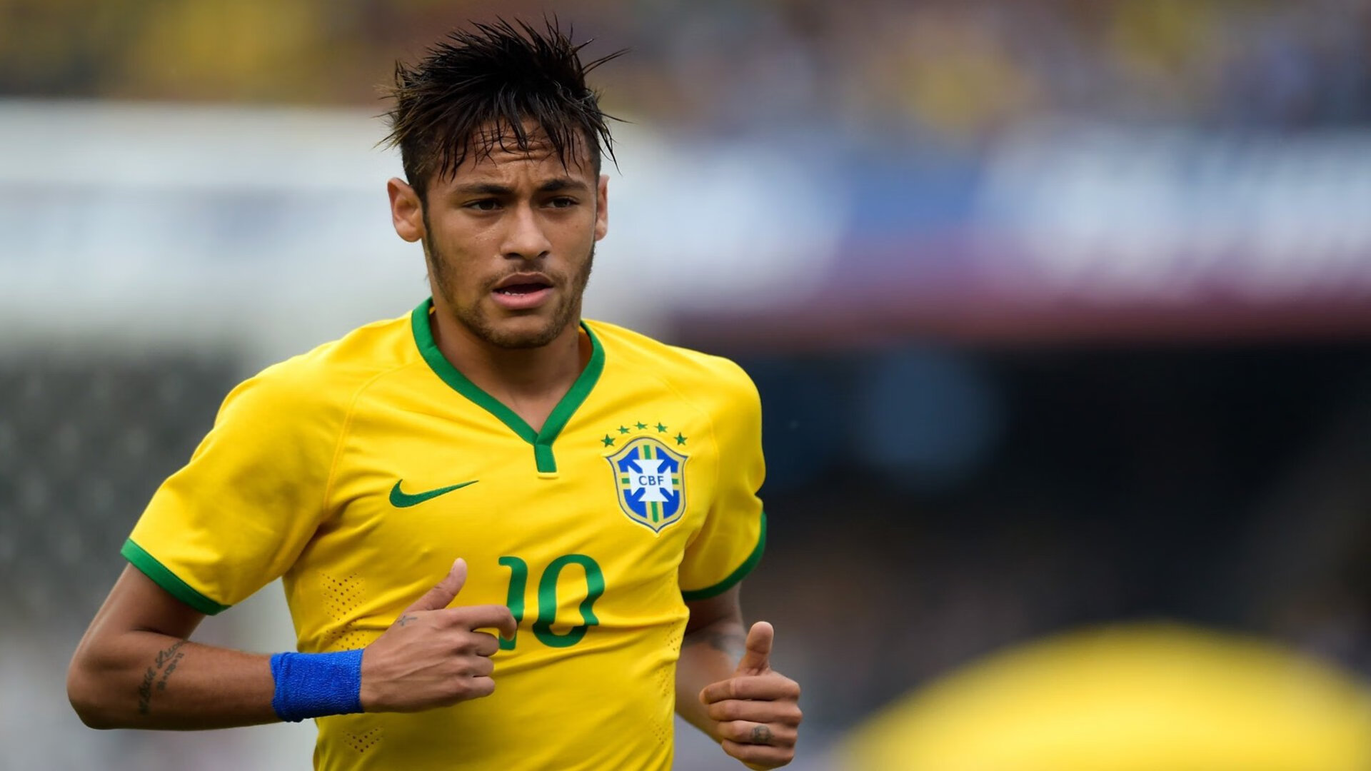 锐不可当引爆全场！，莎拉波娃意外战胜G2再创辉煌时刻